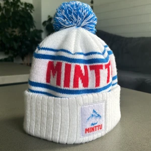 Minttu mössa  - Mössa, bra i kalla tider