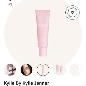 Ansiktsmask - Ansiktsmask från Kylie skin som jag fick i julklapp men som tyvärr inte funkade på mig. Endast testad en gång!🩷nypris: 460kr, säljer för 150 + frakt!