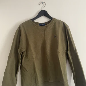Ralph lauren tröja - Ralph lauren tröja i bra skick. 