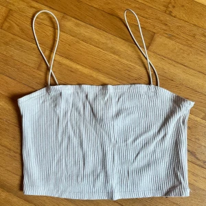 Cropped Linne  - Beige linne från H&M, inga defekter 