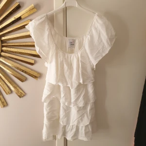 Topp - Voalng topp, endast använts en gång 