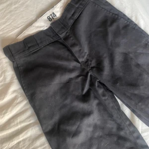 Dickies Kostymbyxor - Väldigt sköna💗 Inte använts mycket  W28/L28