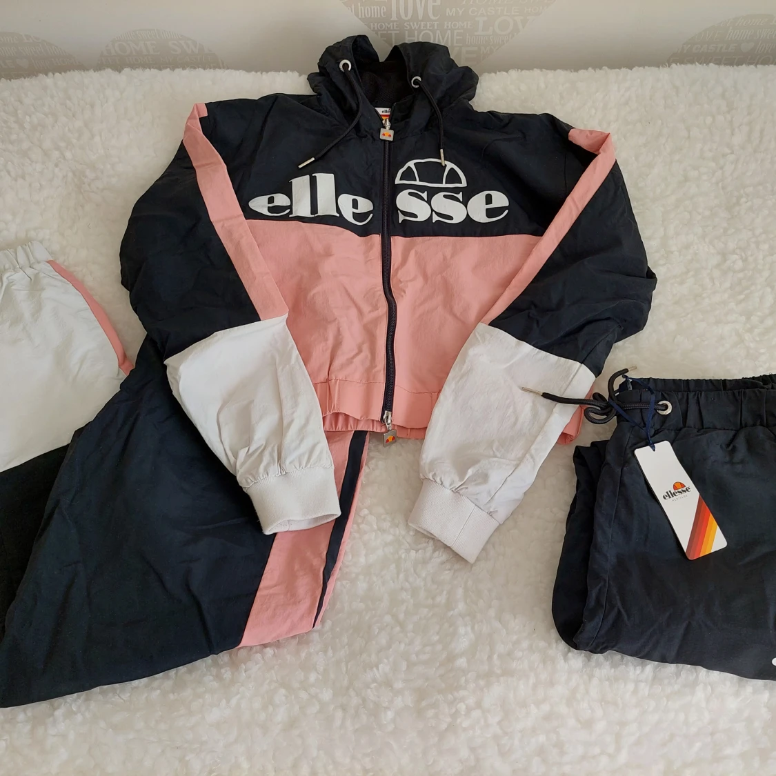 Nytt Ellesse set 3plagg, jacka och 2 par byxor. - 1