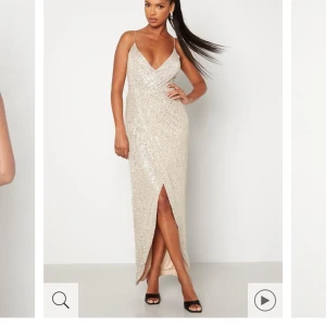 Balkänning - Säljer min balklänning jag använd en gång, helt fläck fri och har inte ”skråmor” någon stans. 