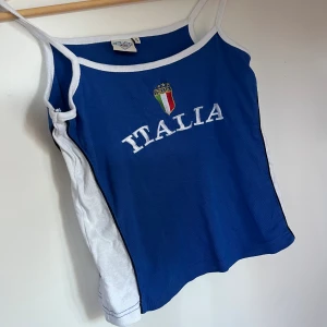 Vintage linne - Ett vintage italia linne köpt vintage i italien 🤗 Perfekt i sommar!