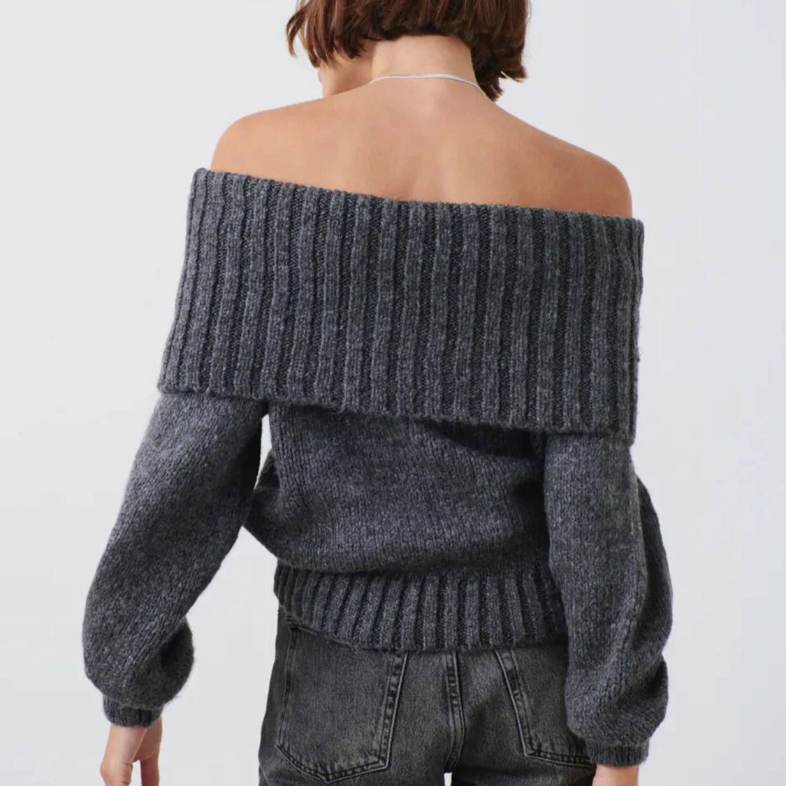 Off shoulder stickad  - 90