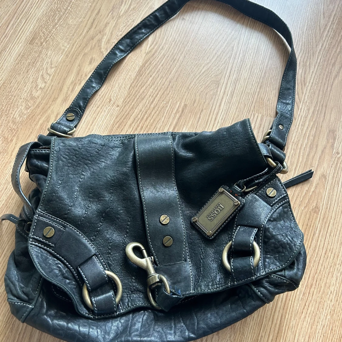 Vintage axelväska Hugo Boss