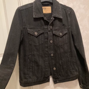 Jeansjacka - Endast testad.