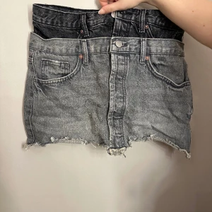 Kjol - Jeanskjol från zara som ej kommer till användning