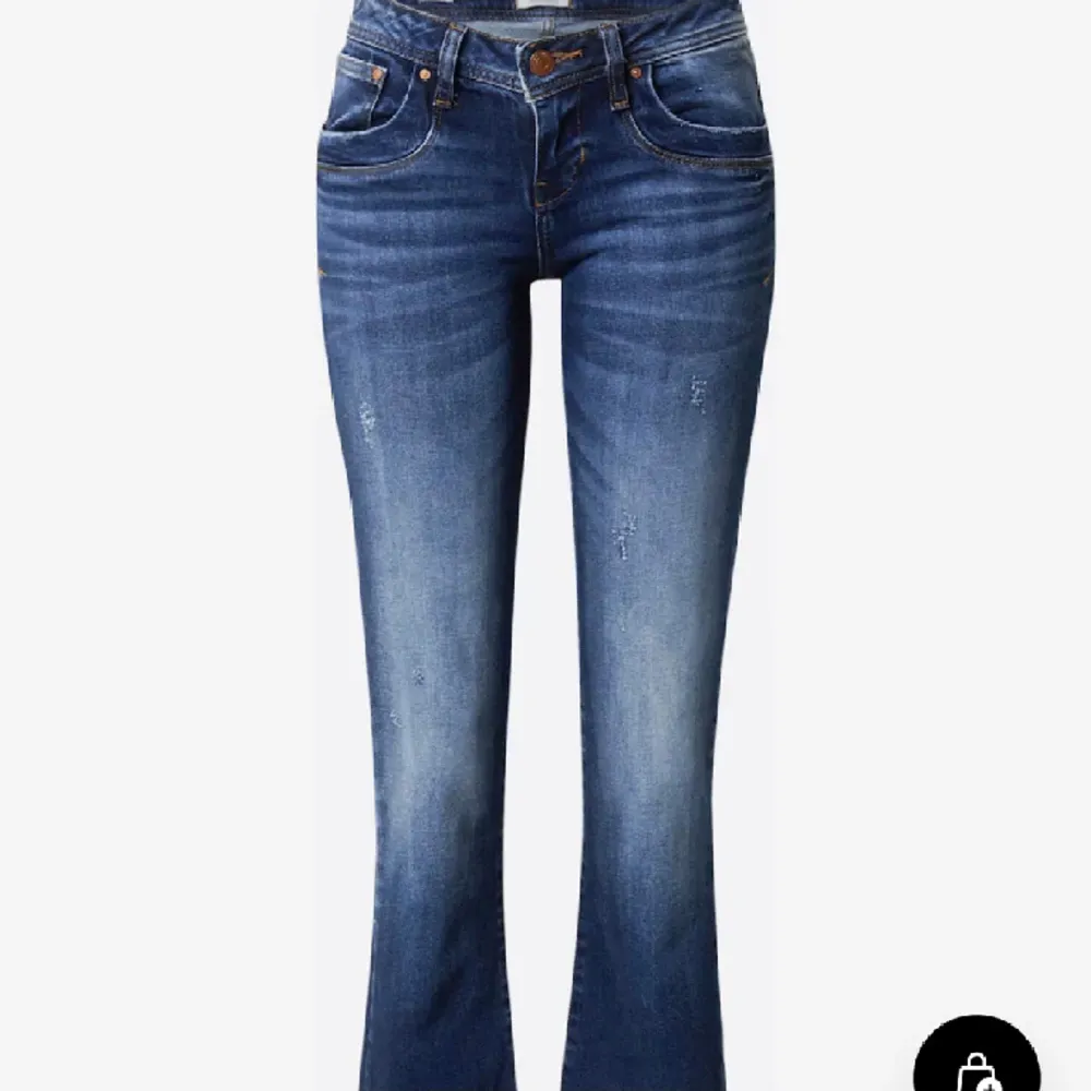 sjukt snygga ltb jeans som är slutsåld🌟. Jeans & Byxor.