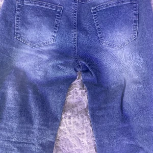 Jeans  - Helt oanvända lågmidjade jeans i bra kvalitet 
