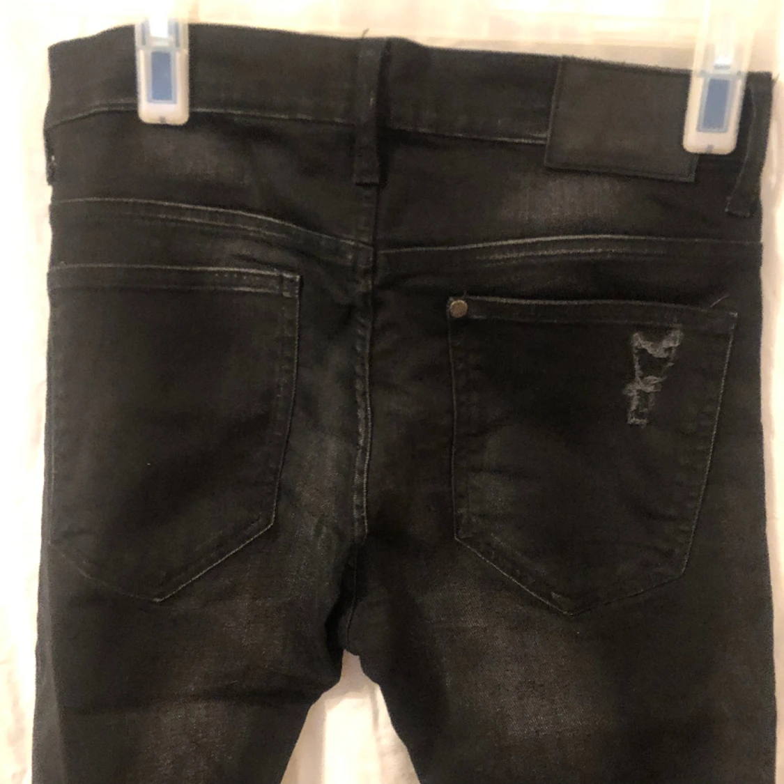 Jeans från H&M svarta/marble  - 90