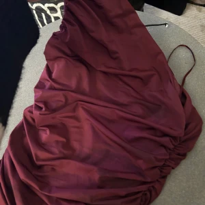Snygg bikbok enärmad topp - Aldrig använd för liten för mig 