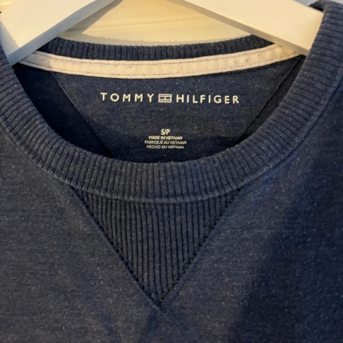 Tommy Hilfiger Sweatshirt  - 90