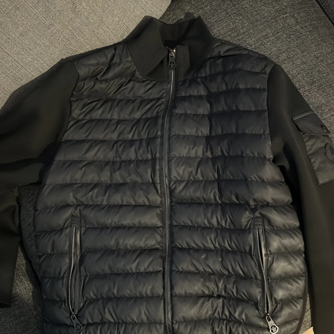 Moneclar cardigan svart 