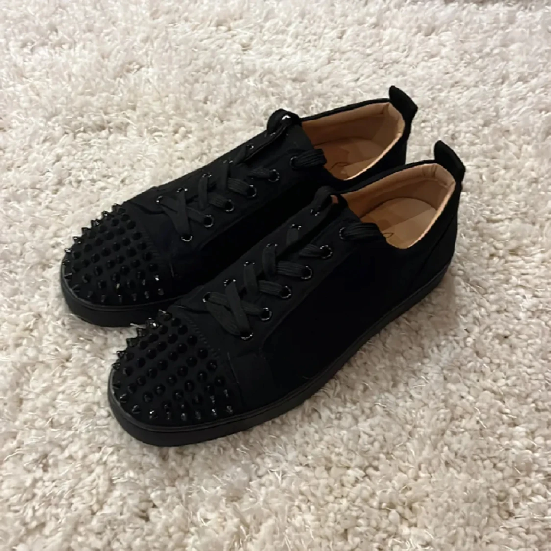 Christian Louboutin - 91