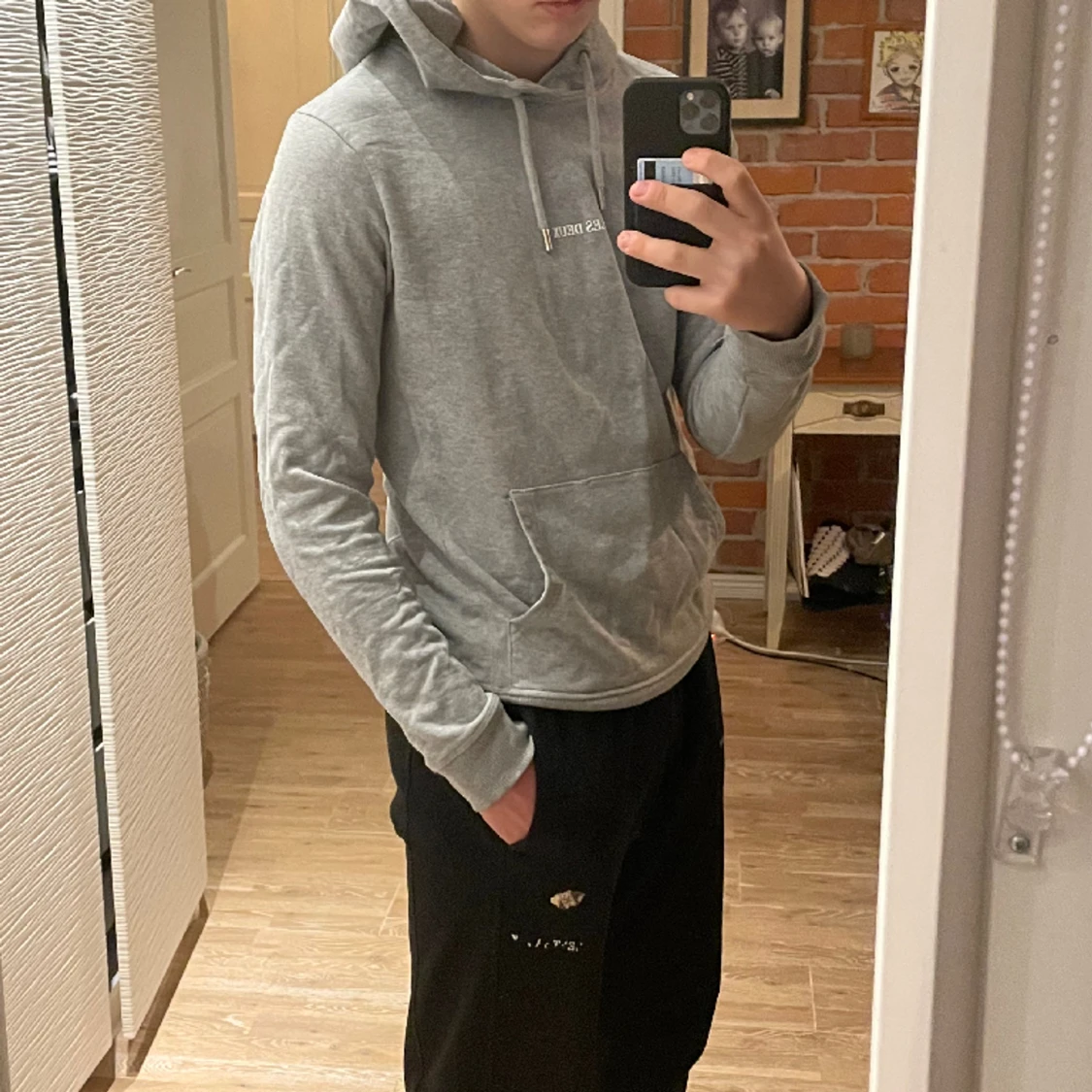 Les Deux Grå Hoodie - Streetwear Elegans till Ett Outstanding Pris! - 90