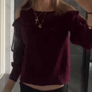 Vinröd tröja❤️‍🔥 - SUPER fin! 🩷 