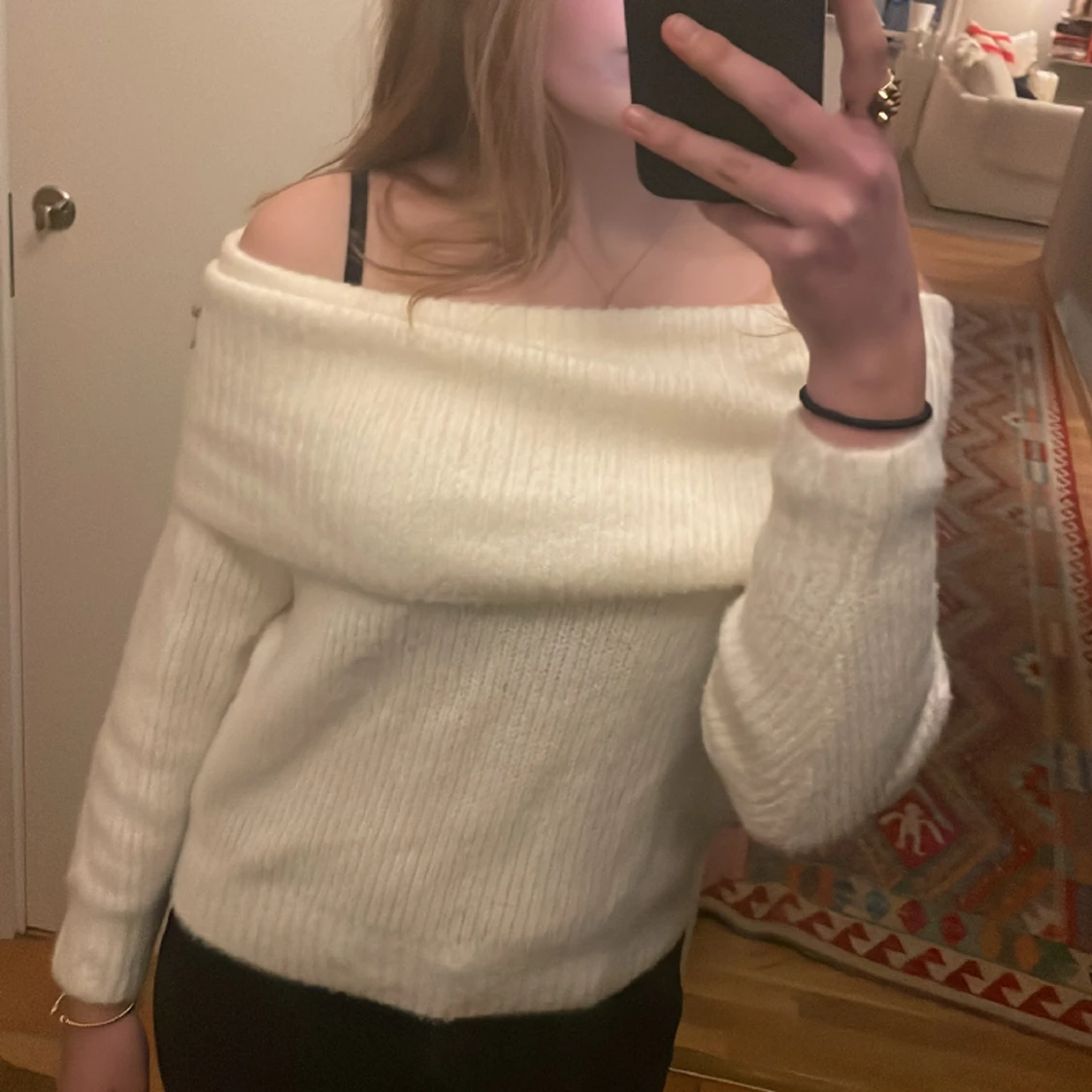 Off-shoulder tröja från HM