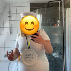 Studentklänning  - Endast använd på studentdagen 