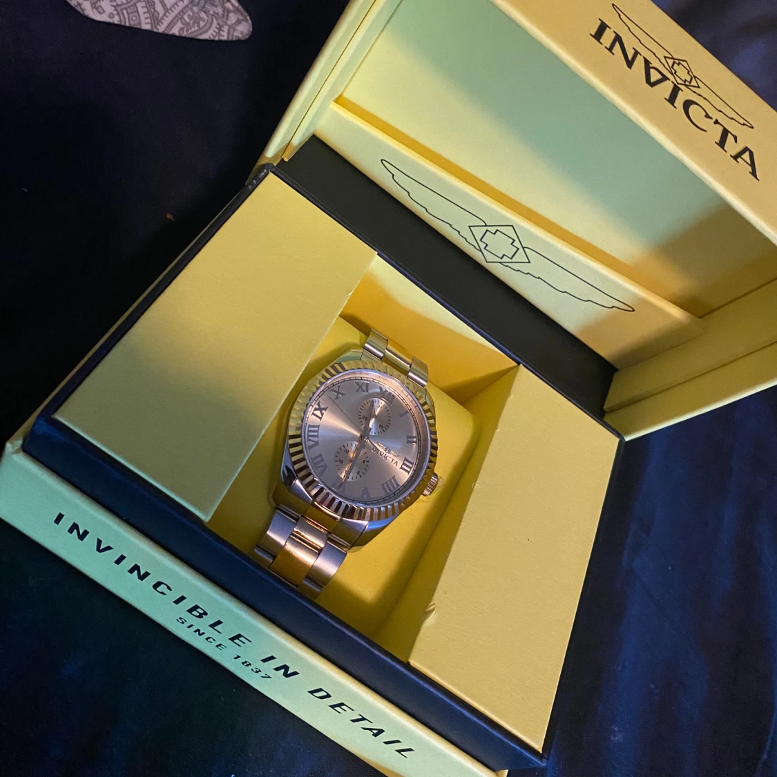 Invicta köocka - 90