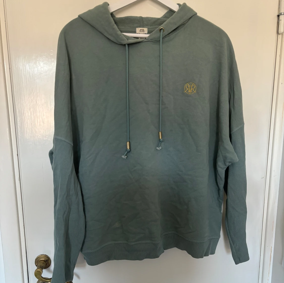 Sagegrön hoodie
