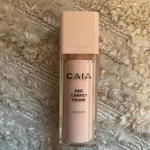 Caia primer  - Endast använd 2 gånger. Som ny. 