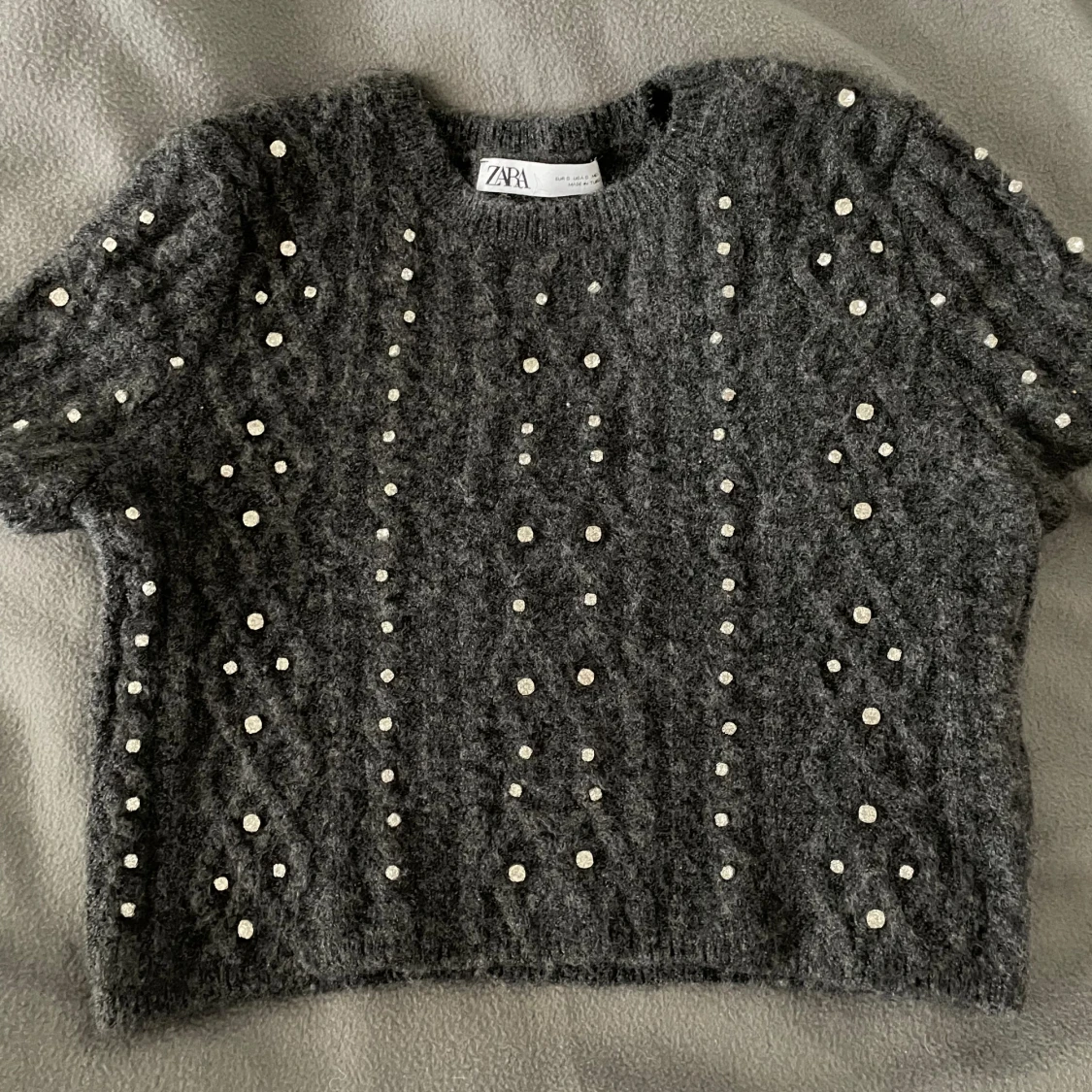 Zara tröja