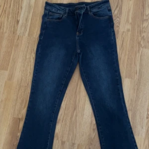 Ed Hardy Jeans - Säljer mina nästan nya Ed Hardy jeans. Säljer på grund av ingen användning, endast använda 2-3 gånger dvs i mycket bra skick! Storlek M💗