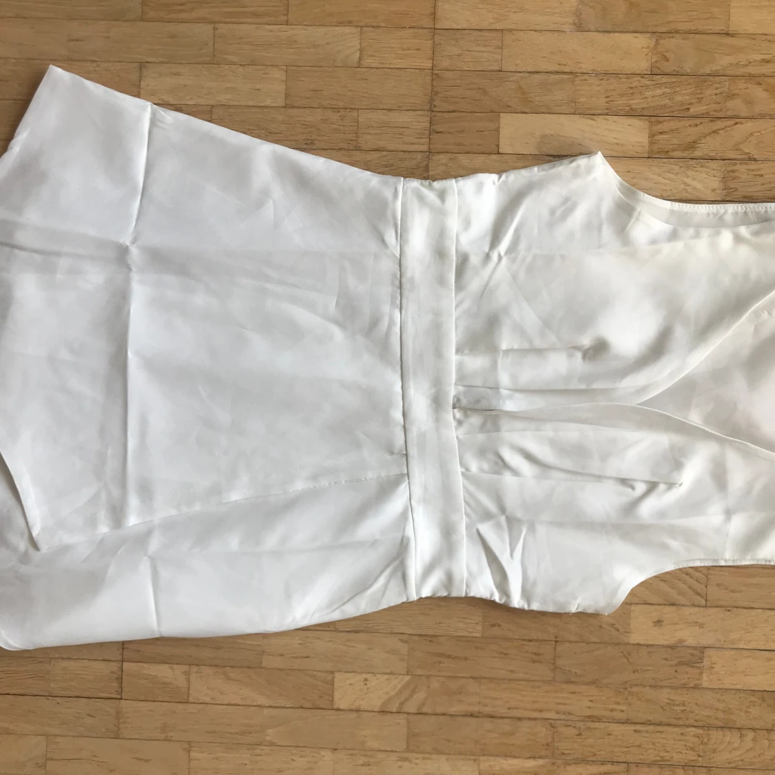 DM vit klänning  - 90