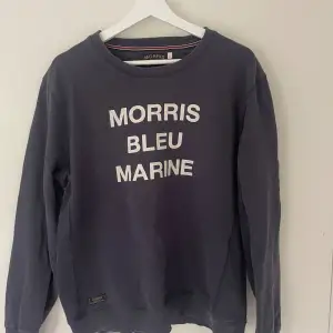 Morris tröja i storlek L. Den är använd och sitter lite mindre i storlek så mellan M och L