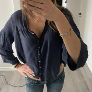 Blus  - Fin blus från indiska. Superskick 🩵