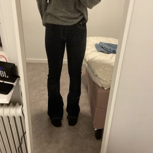 Bootcut jeans - Super snygga men för långa för mig (är172) 