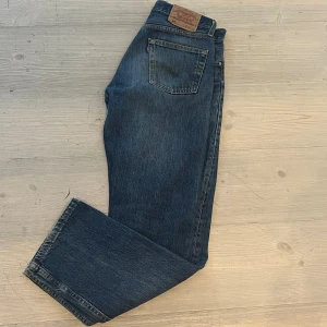 Levis 501 - Levis 501 i fint skick. 30W 30L