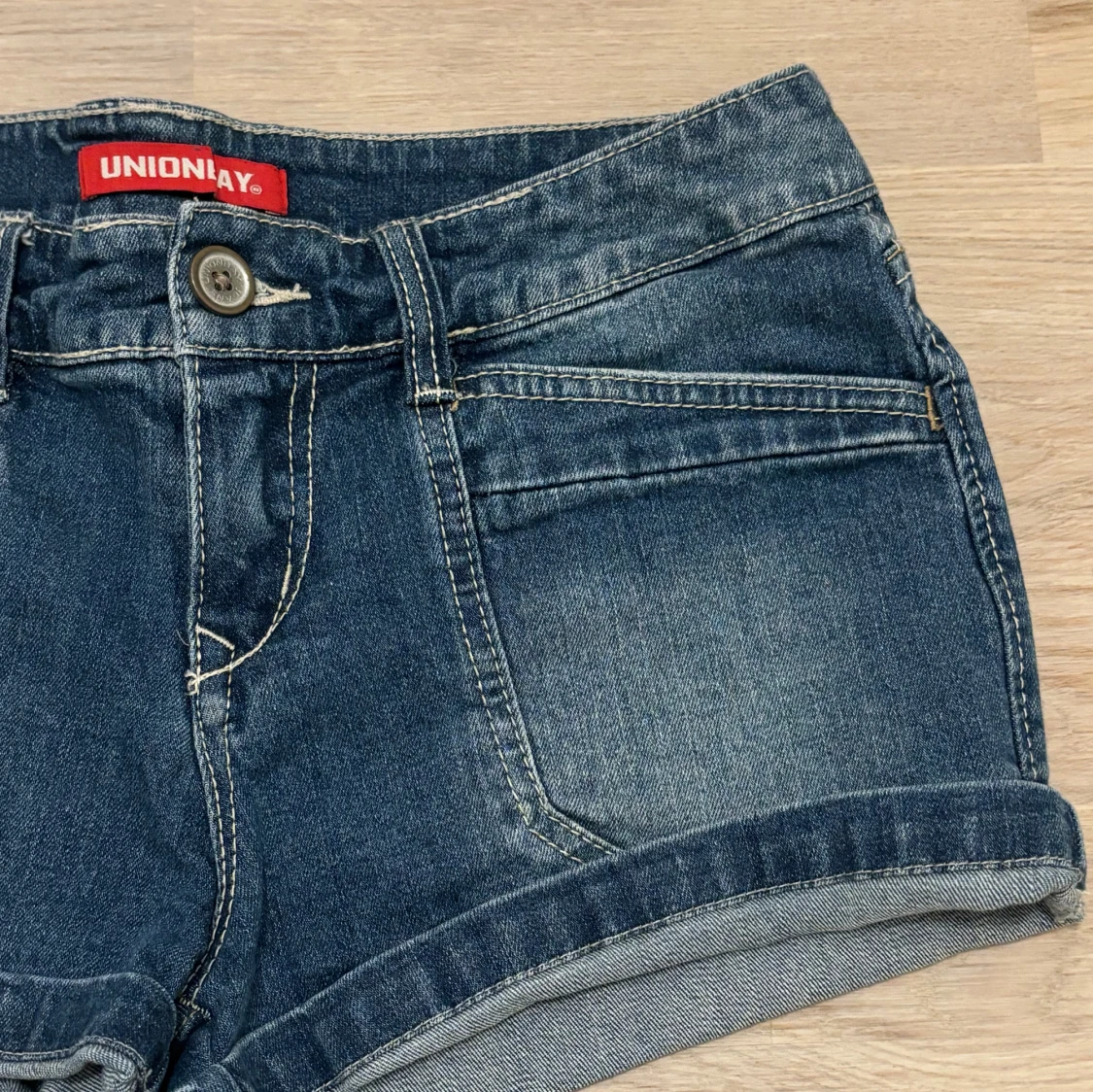 Lågmidjade jeansshorts - 90