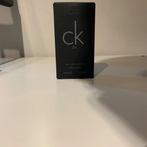 Ck parfym  - Luktar gott är mycket kvar 