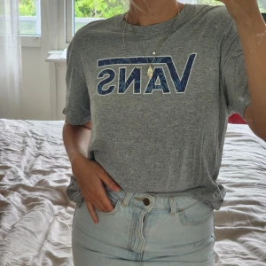 Vans - Vans t-shirt I storlek medium 