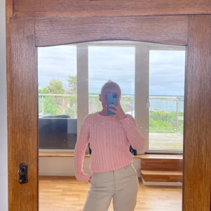 Rosa polo tröja  - Storlek M , superfin tröja från Polo Ralph Lauren som tyvärr inte har kommit till mycket användning 