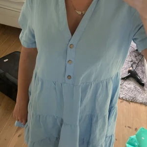 Ljusblå sommarklänning  - Jättefin sommarklänning!💕 Bara använd några gånger