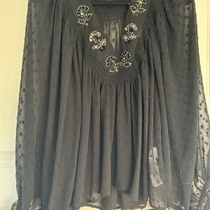 mesh topp  - Super snygg mesh topp från Zara 