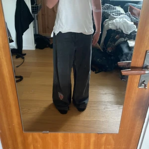 Jnco sweet sktbs - Om gjorda sweet sktbs jeans till jncos storlek xxs men passar xs