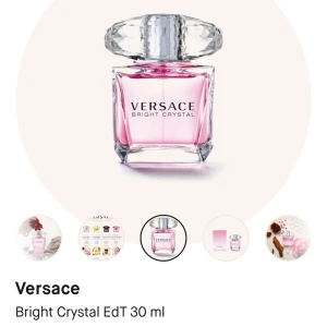 Versace - Säljer versace bright crystal då det inte är min typ av doft därav knappt använd💓 kostar 740kr på kicks hemsida