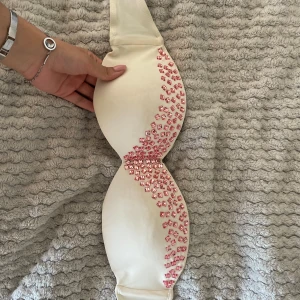 bikiniöverdel  - jättesöt bikiniöverdel med rosa stenar ❤️❤️