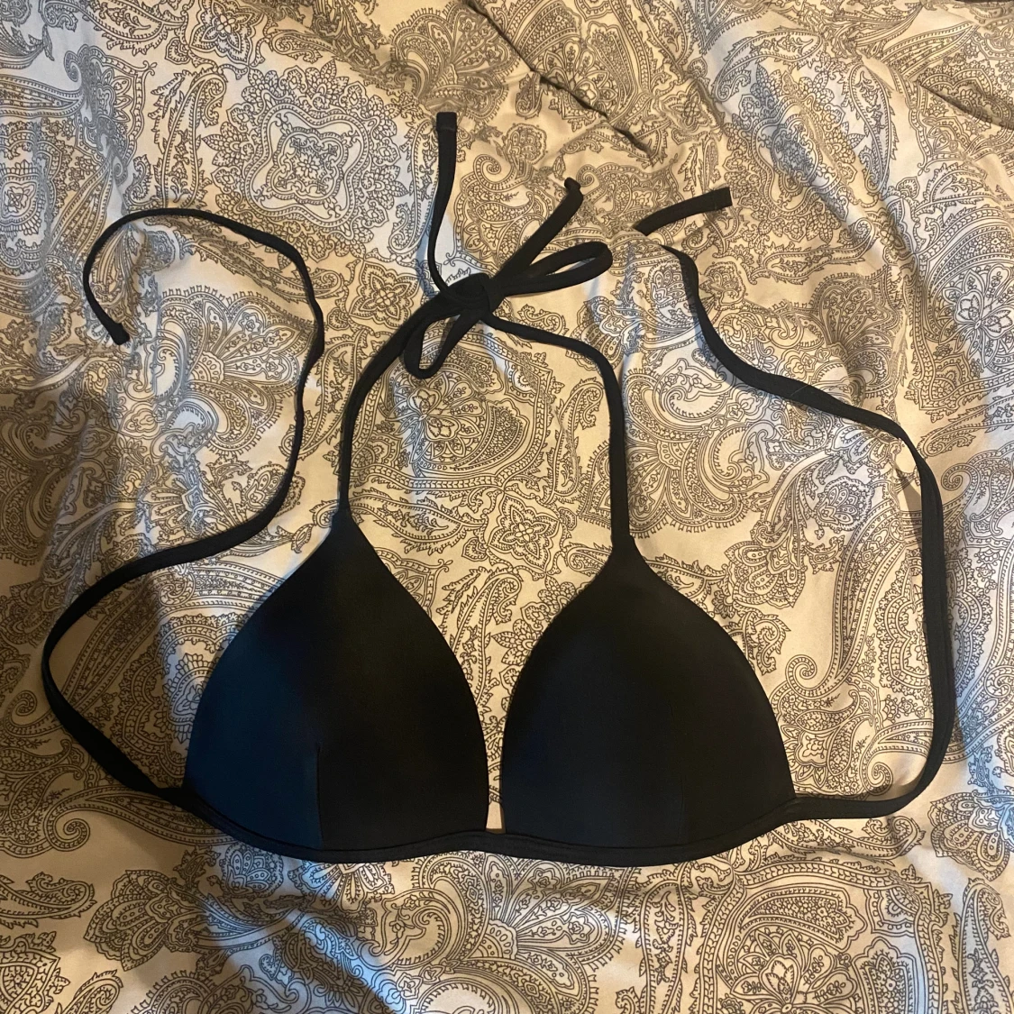 svart bikini 