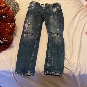 Jeans - Bra skick typ aldrig använda