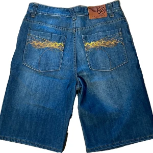 jorts Nasa hstl  - Säljer mina jorts från NH för dom va för små för mig dom är i väldigt bra skick 👍👍Pris går att diskuteras 👍👍