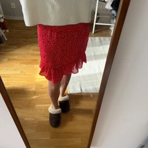 Kjol - Storlek xs men passar även s/m
