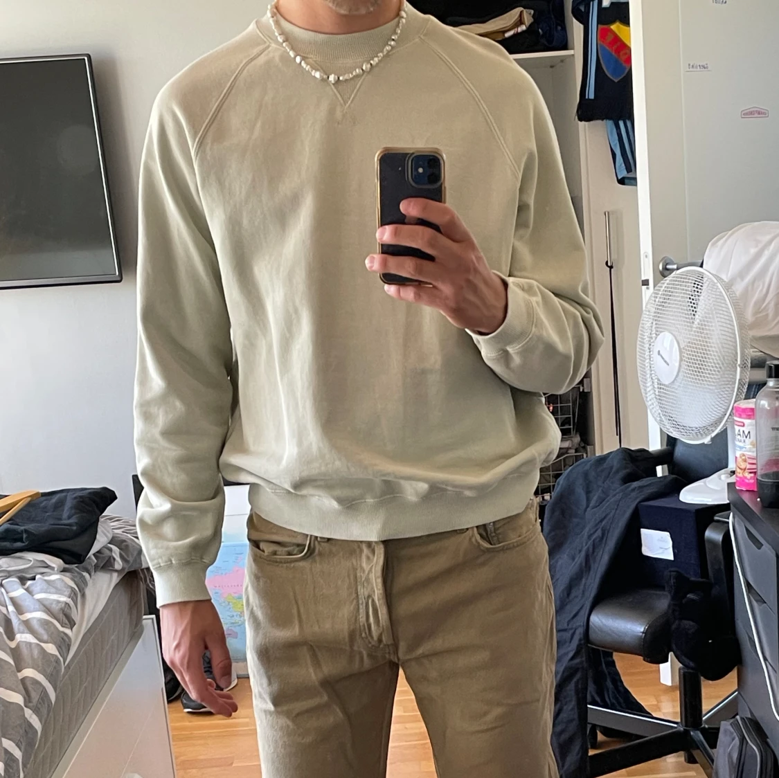 Sweatshirt beige