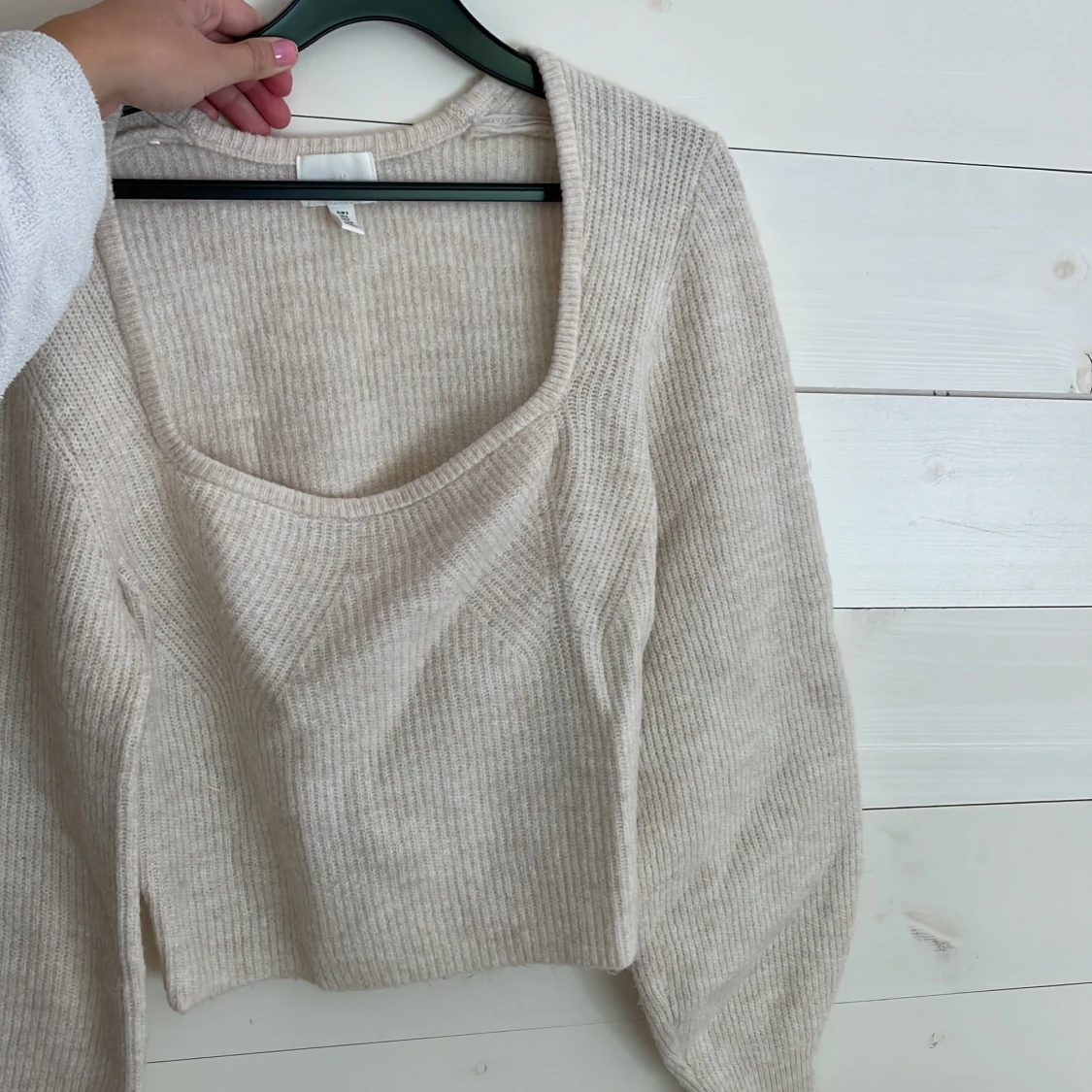 Hm tröja med urringning 