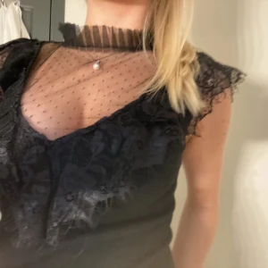 Festtopp  - Säljer pga den inte används❤️skriv vid frågor! 